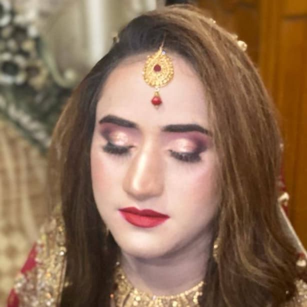 Barat Makeup