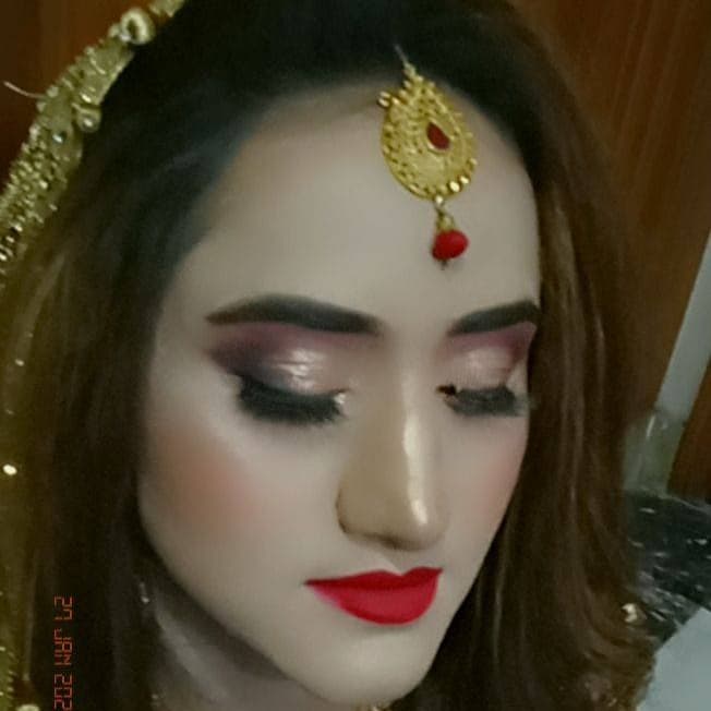 Barat Makeup